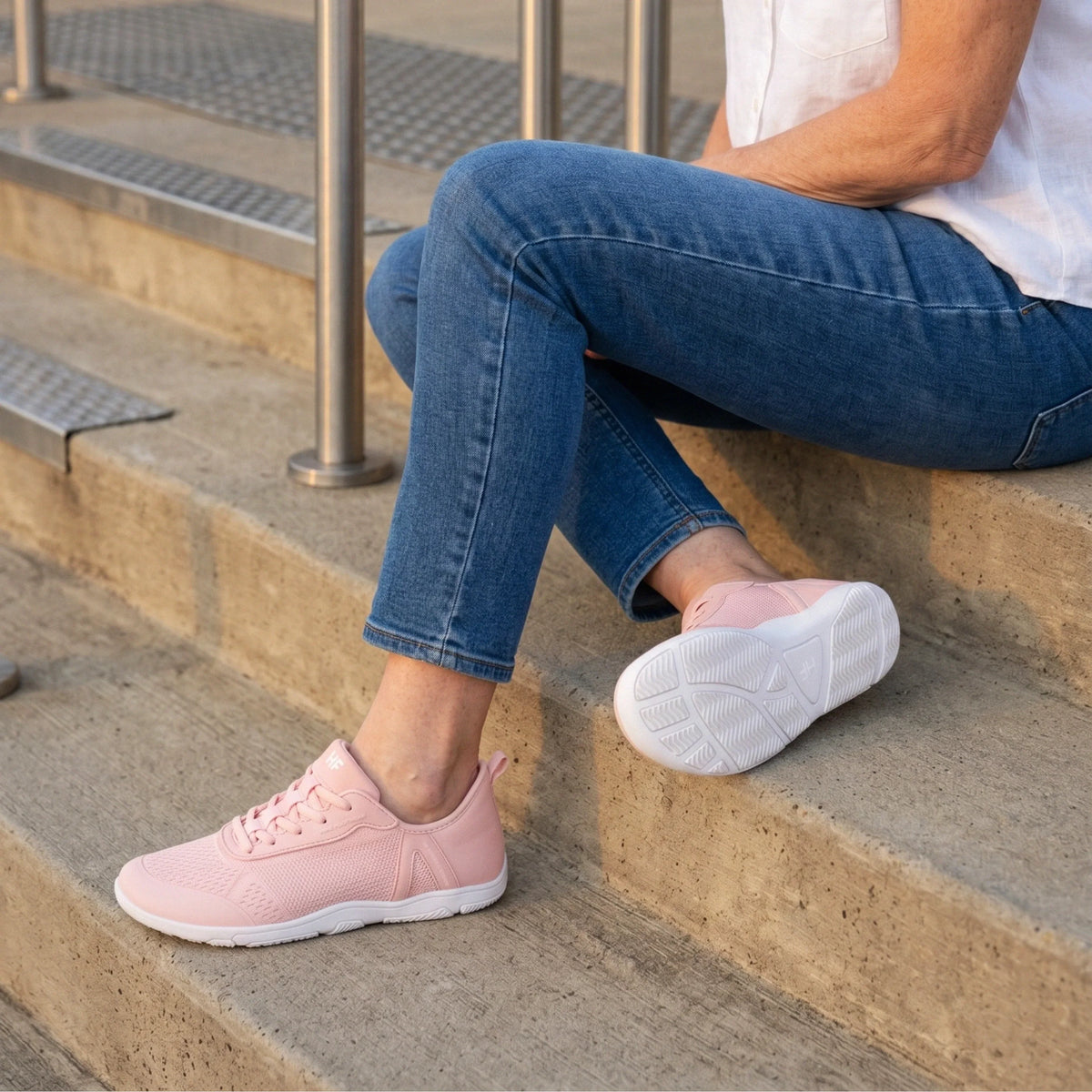 HF Stride – Hands-Free & Ergonomic Barefoot Shoes