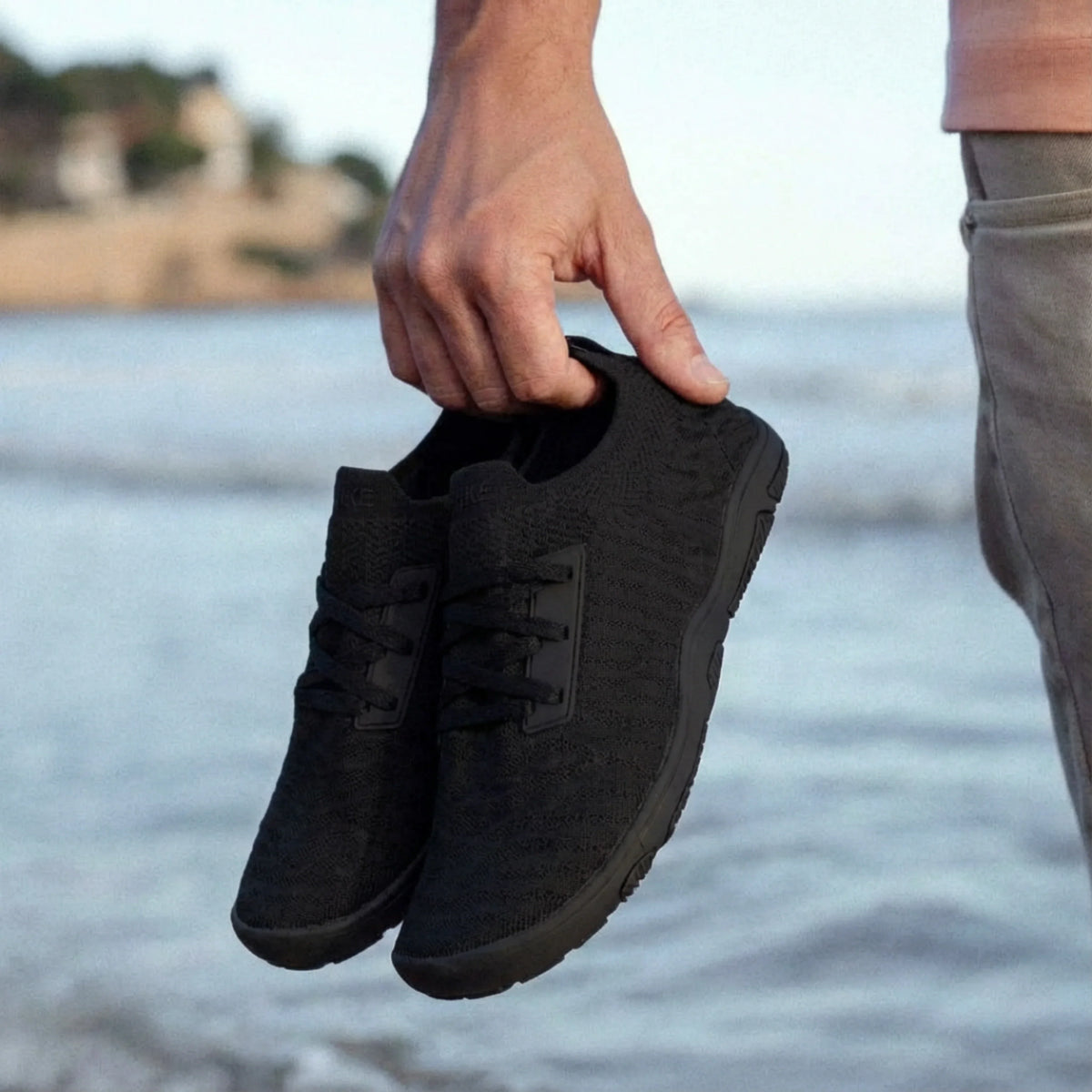Comforto Max – Ultra-Stretching & Soft Barefoot Shoes